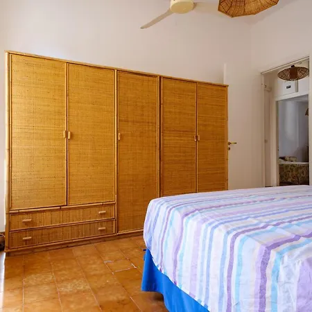 Elena Villa Porto Cesareo