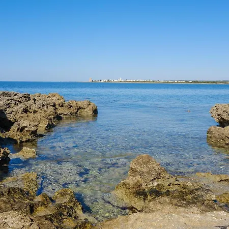 Elena Βίλα Porto Cesareo